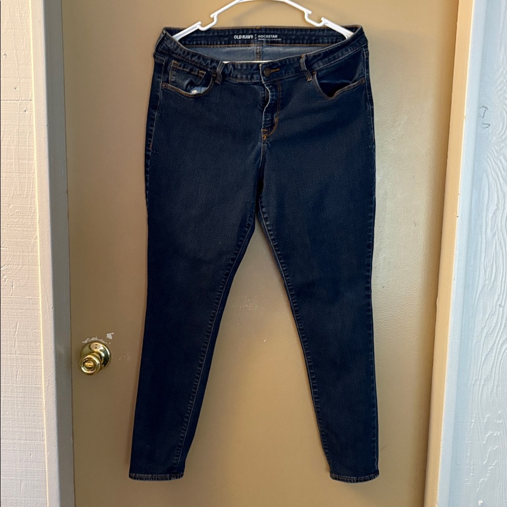 Old Navy Rockstar Mid-Rise Blue Jeans